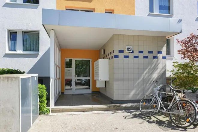 2 Zimmer Wohnung mit 48 m² in Berlin – Bild 2