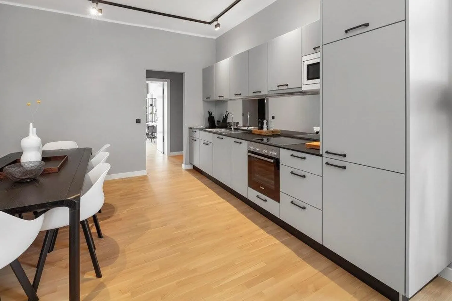 5 room apartment with 132 m² in Berlin – Photo 10