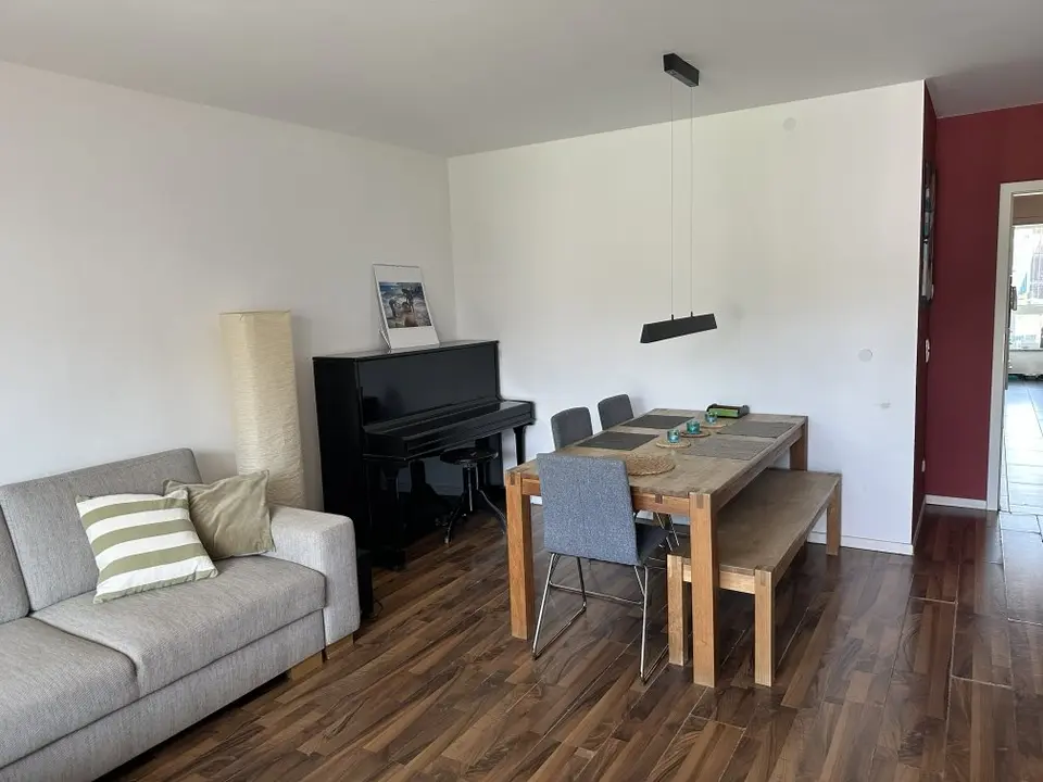 WG-Zimmer mit 94 m² in Elsdorf – Bild 2