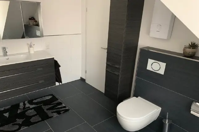 4 Zimmer Wohnung mit 155 m² in Detmold – Bild 4