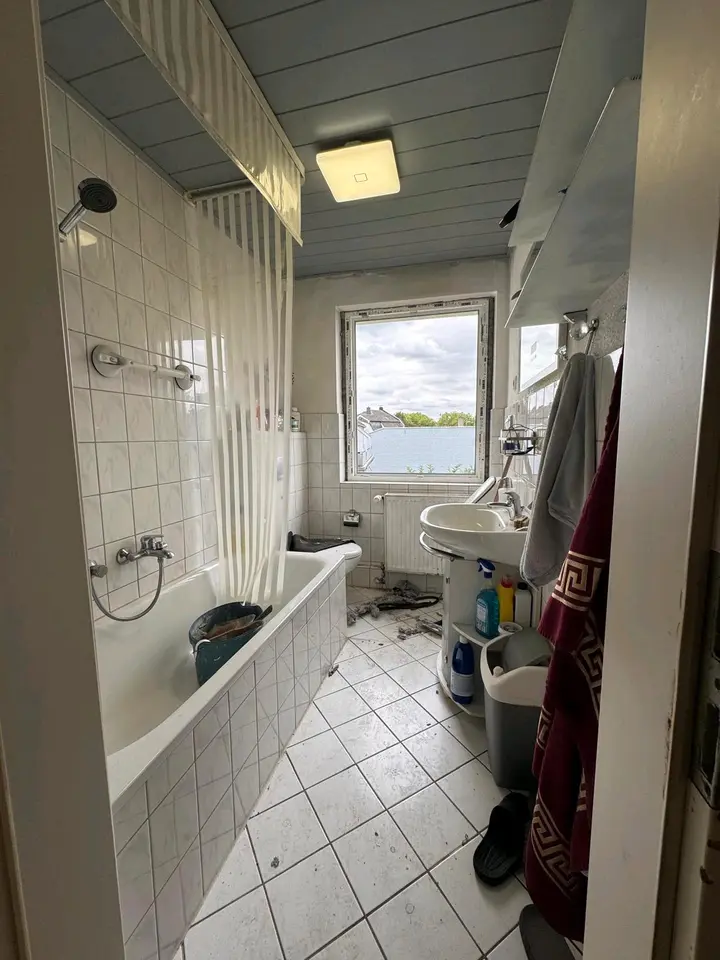 4 Zimmer Wohnung mit 98 m² in Solingen – Bild 4