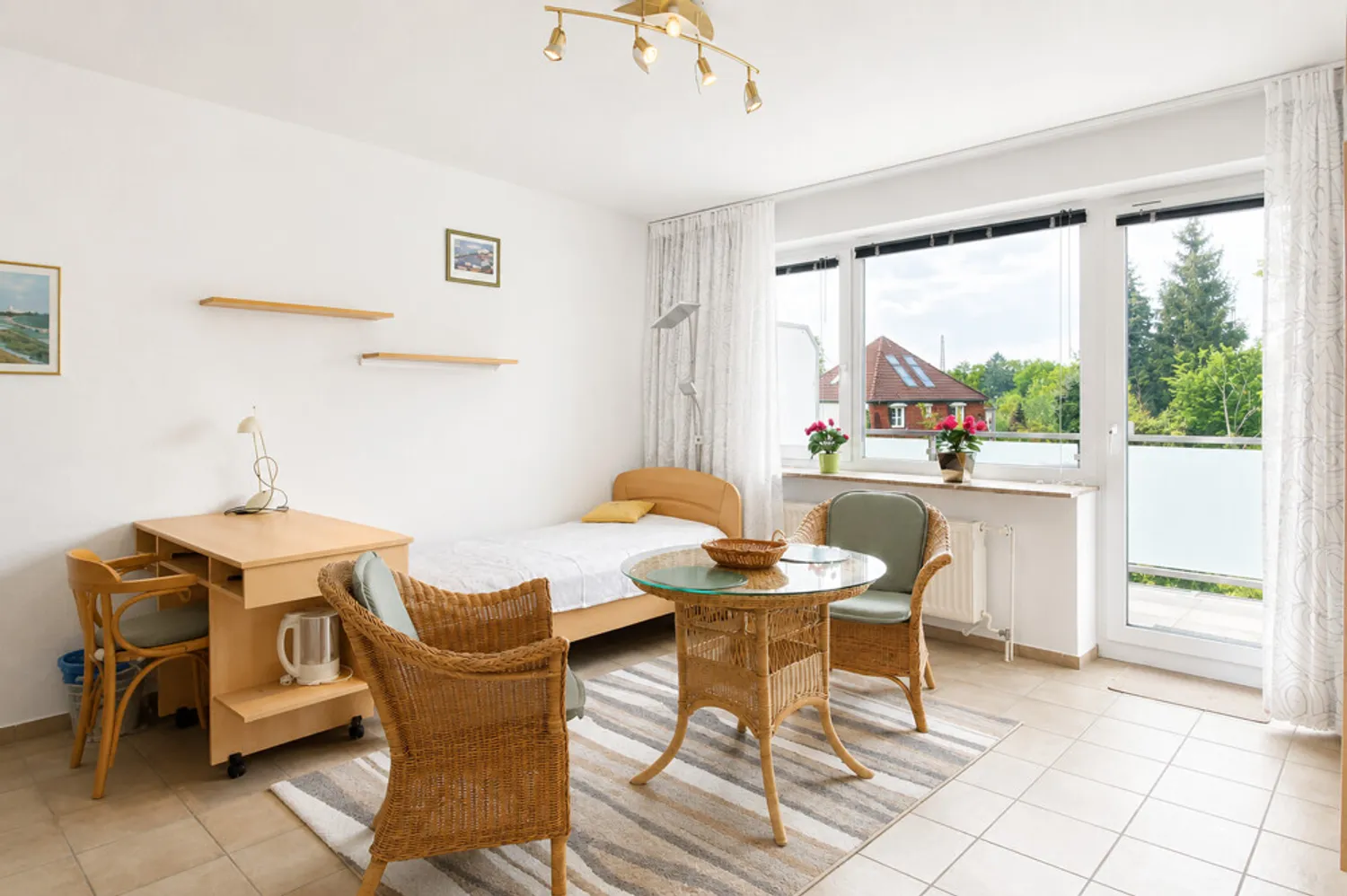 1 Zimmer Wohnung mit 35 m² in Düsseldorf – Bild 2