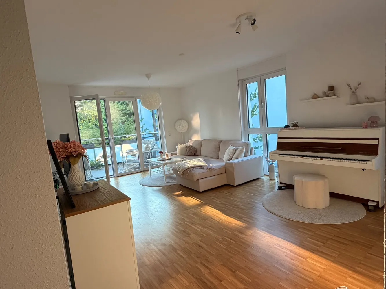 2 room apartment with 63 m² in Cologne – Photo 1