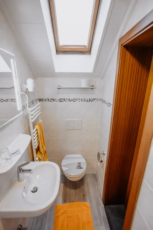 WG-Zimmer mit 480 m² in Frankfurt am Main – Bild 5