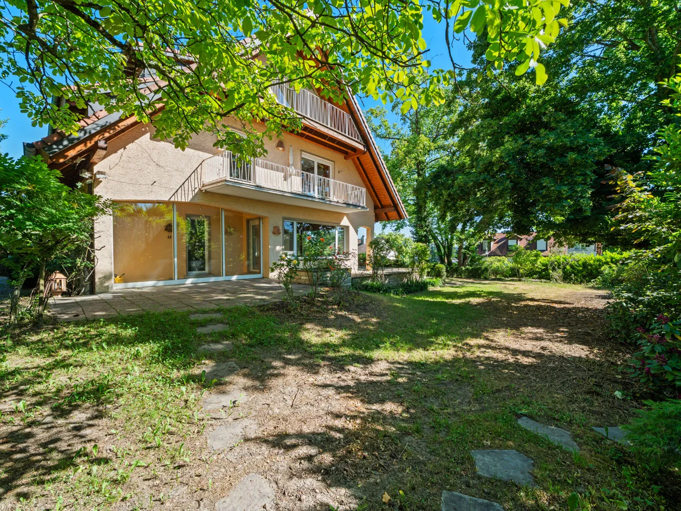 6 Zimmer Haus mit 326 m² in Konstanz – Bild 4