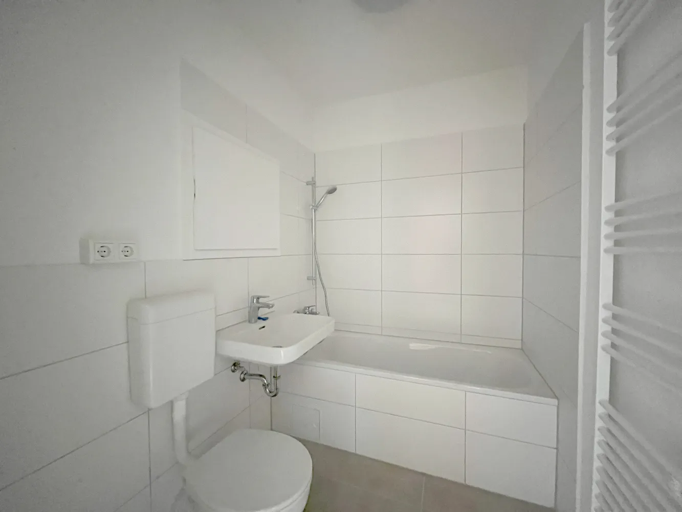 5 Zimmer Wohnung mit 85 m² in Zwickau – Bild 11