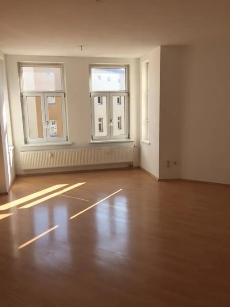 2 Zimmer Wohnung mit 46 m² in Halle (Saale) – Bild 2