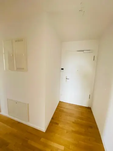 3 Zimmer Wohnung mit 77 m² in Berlin – Bild 2
