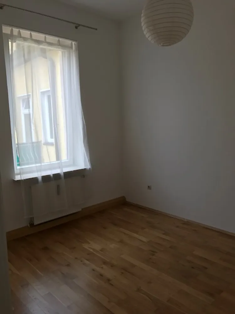2 Zimmer Wohnung mit 50 m² in München – Bild 7