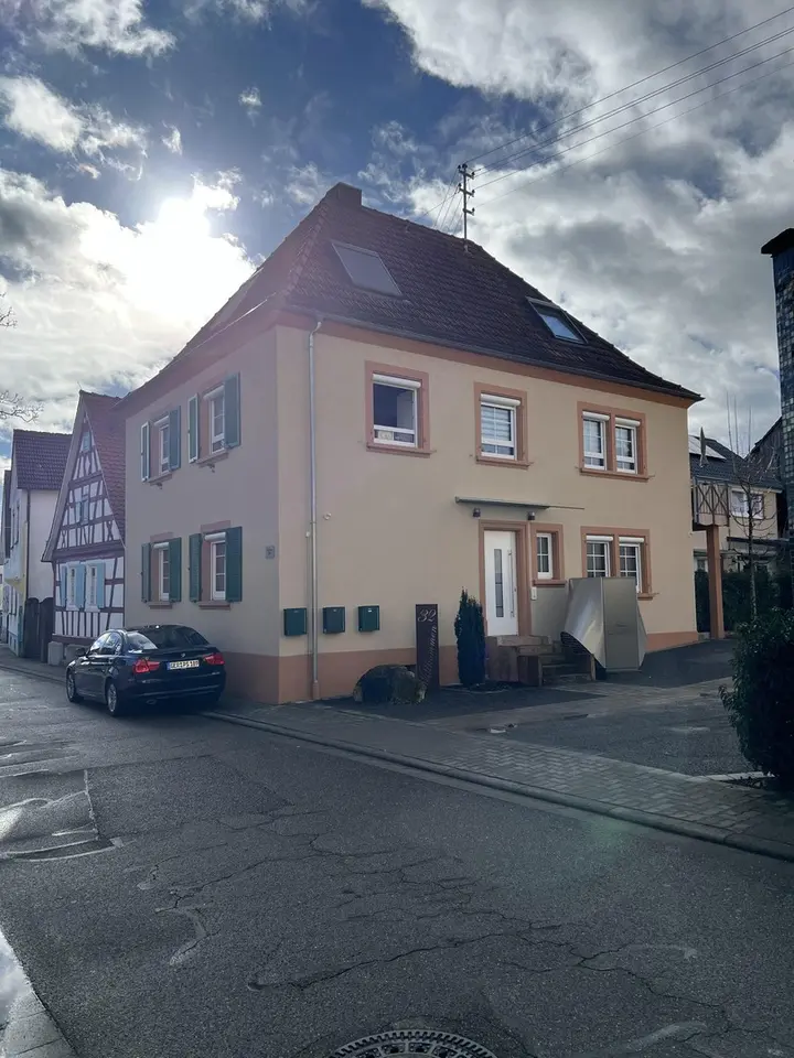 4 Zimmer Wohnung mit 97 m² in Karlsruhe – Bild 6