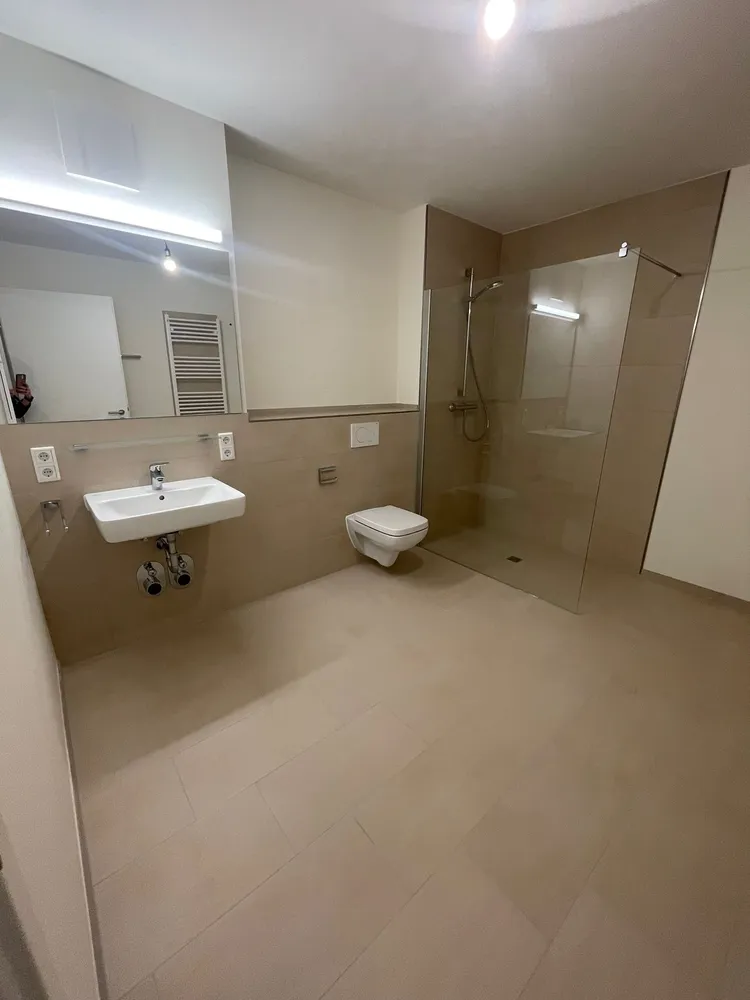 3 Zimmer Wohnung mit 79 m² in Rostock – Bild 3