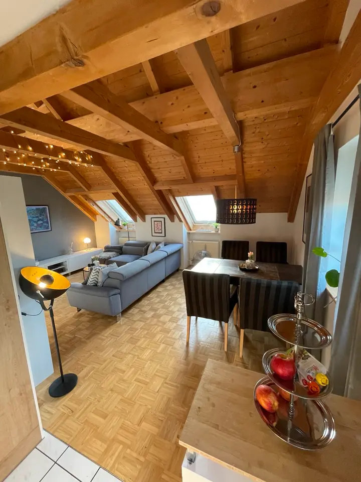 2 Zimmer Wohnung mit 74 m² in Regensburg – Bild 3
