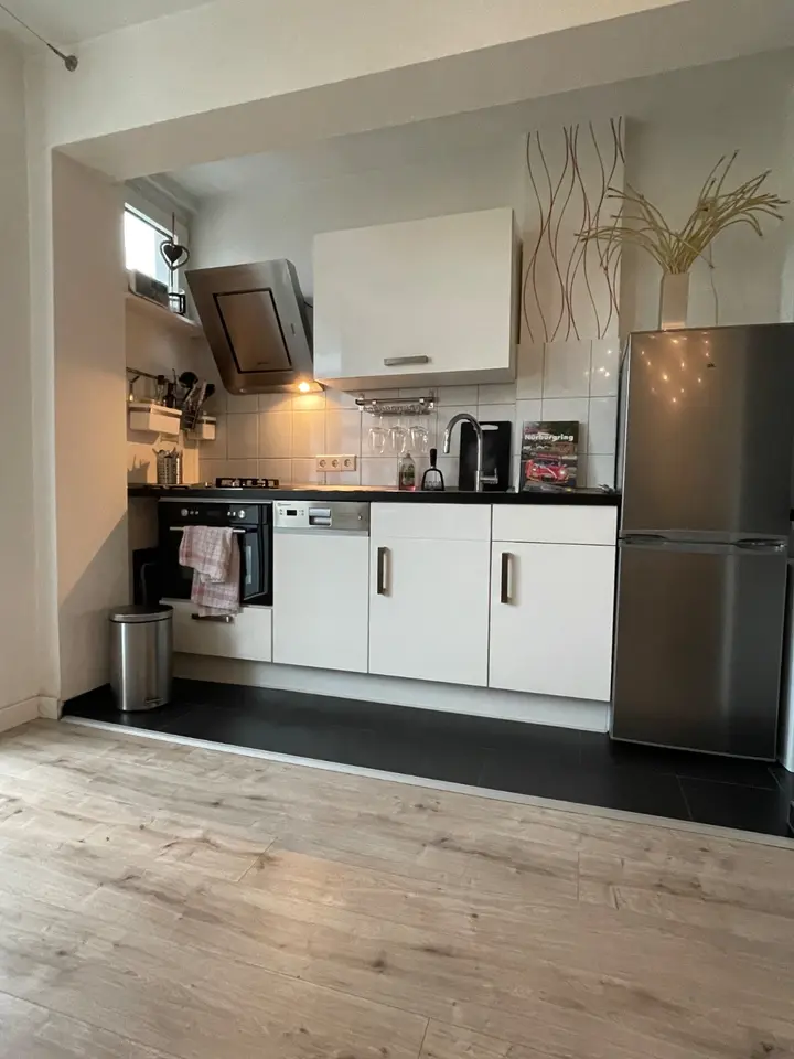 2 Zimmer Wohnung mit 55 m² in Düsseldorf – Bild 4