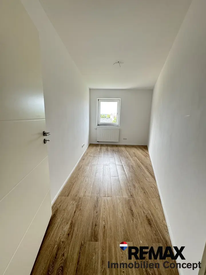 3 Zimmer Wohnung mit 83 m² in Sonneberg – Bild 2