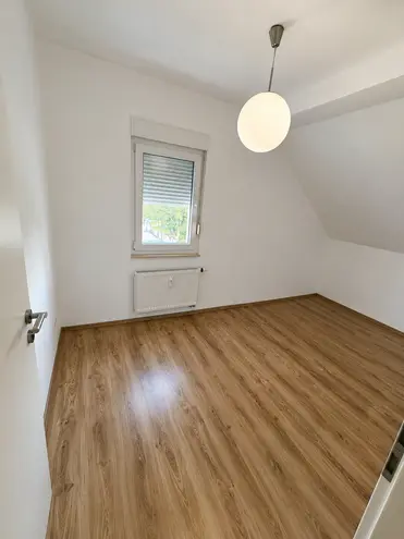 3 Zimmer Wohnung mit 75 m² in Rüsselsheim am Main – Bild 2
