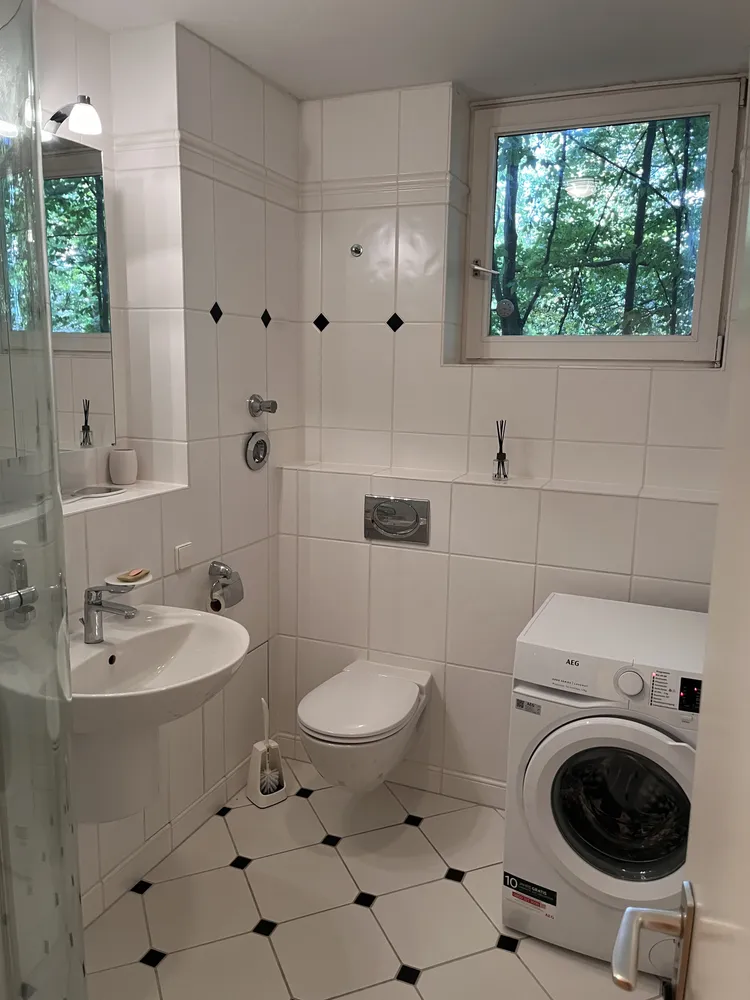 1 room apartment with 34 m² in Berlin – Photo 4