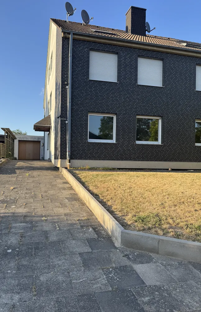 4 Zimmer Wohnung mit 105 m² in Euskirchen – Bild 3