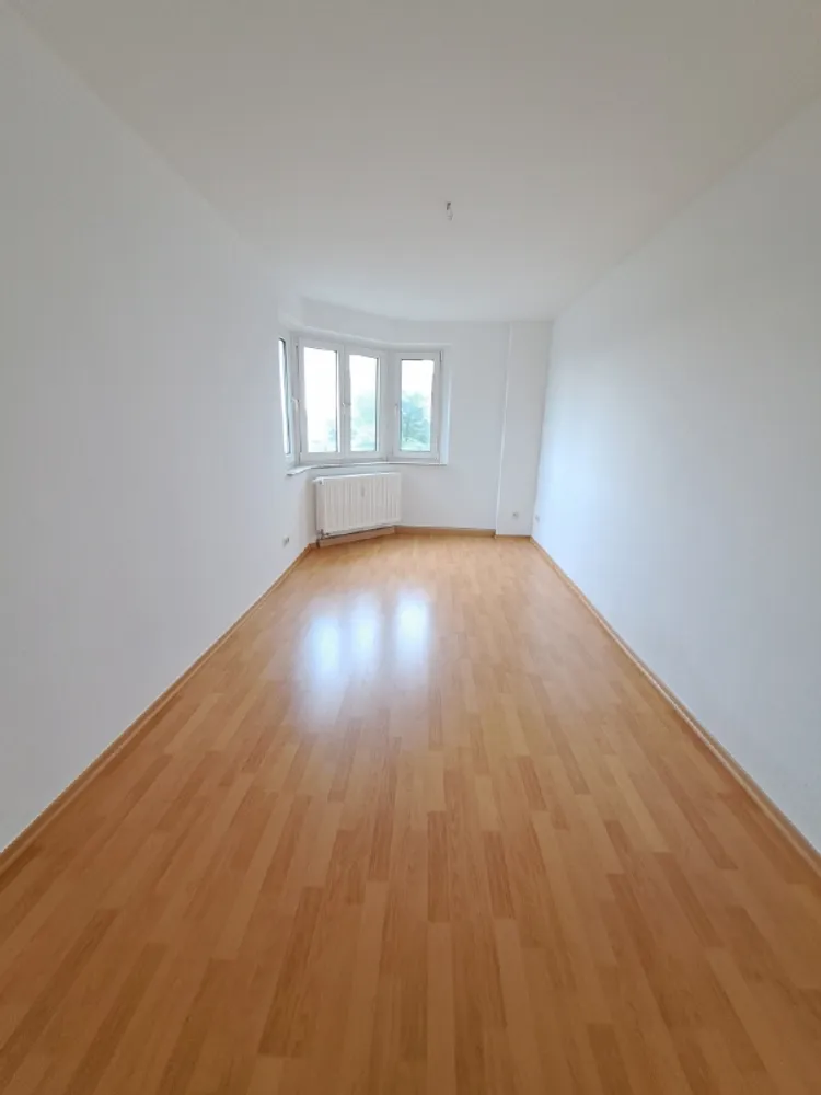 2 Zimmer Wohnung mit 60 m² in Dresden – Bild 1