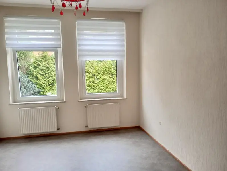 3 Zimmer Wohnung mit 90 m² in Hof – Bild 2
