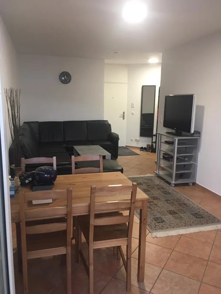 2 Zimmer Wohnung mit 50 m² in München – Bild 2
