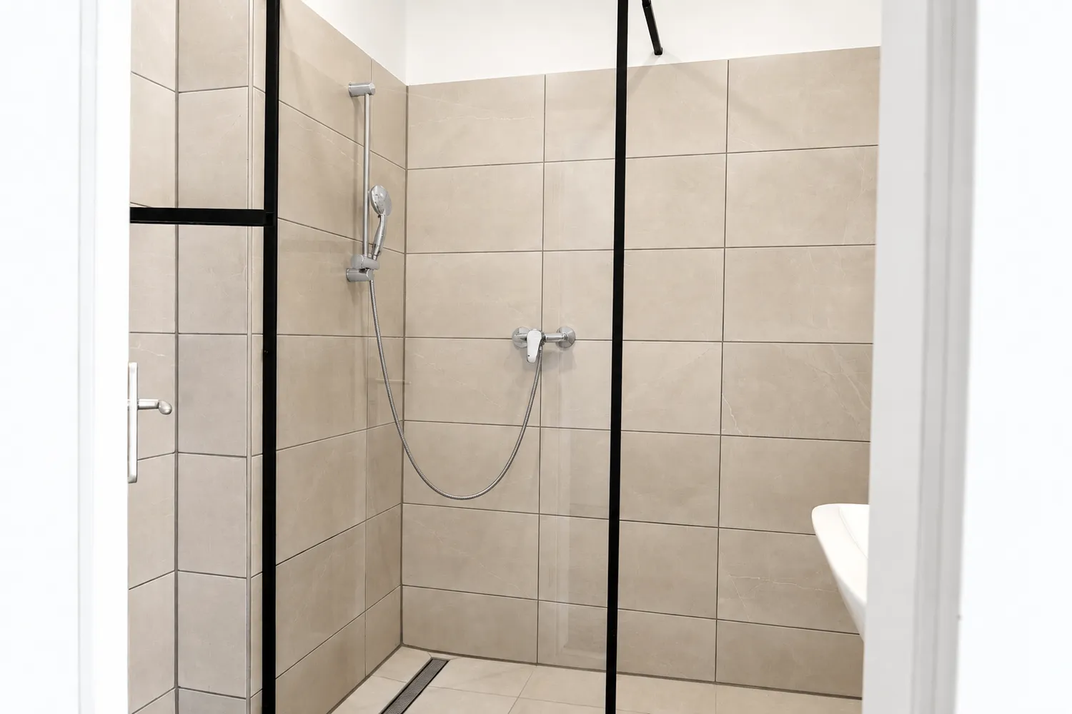 5 Zimmer Wohnung mit 90 m² in Stuttgart – Bild 4