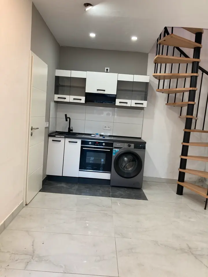 2 Zimmer Wohnung mit 35 m² in Saarbrücken – Bild 3
