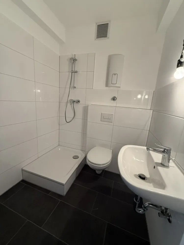 2 Zimmer Wohnung mit 60 m² in Duisburg – Bild 2