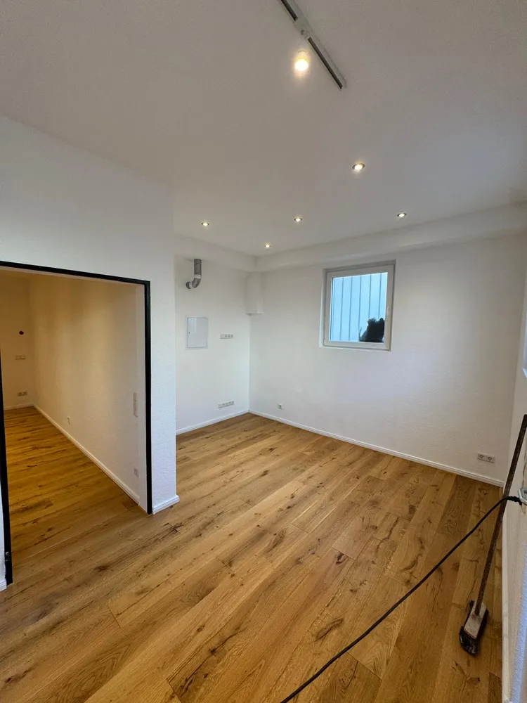 2 Zimmer Wohnung mit 32 m² in Köln – Bild 2