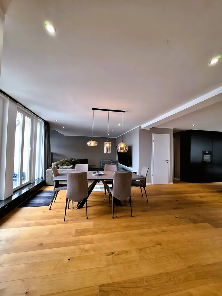 3 Zimmer Wohnung mit 144 m² in Berlin – Bild 1