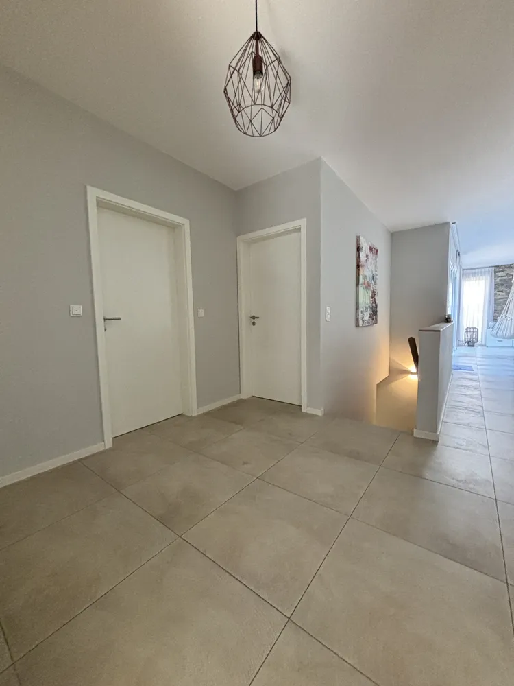 4 Zimmer Wohnung mit 130 m² in Nürnberg – Bild 3