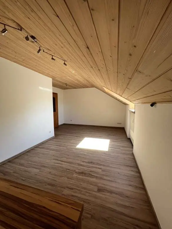 3 Zimmer Wohnung mit 85 m² in Erding – Bild 1