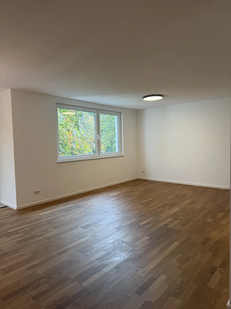 4 Zimmer Wohnung mit 137 m² in Stuttgart – Bild 2