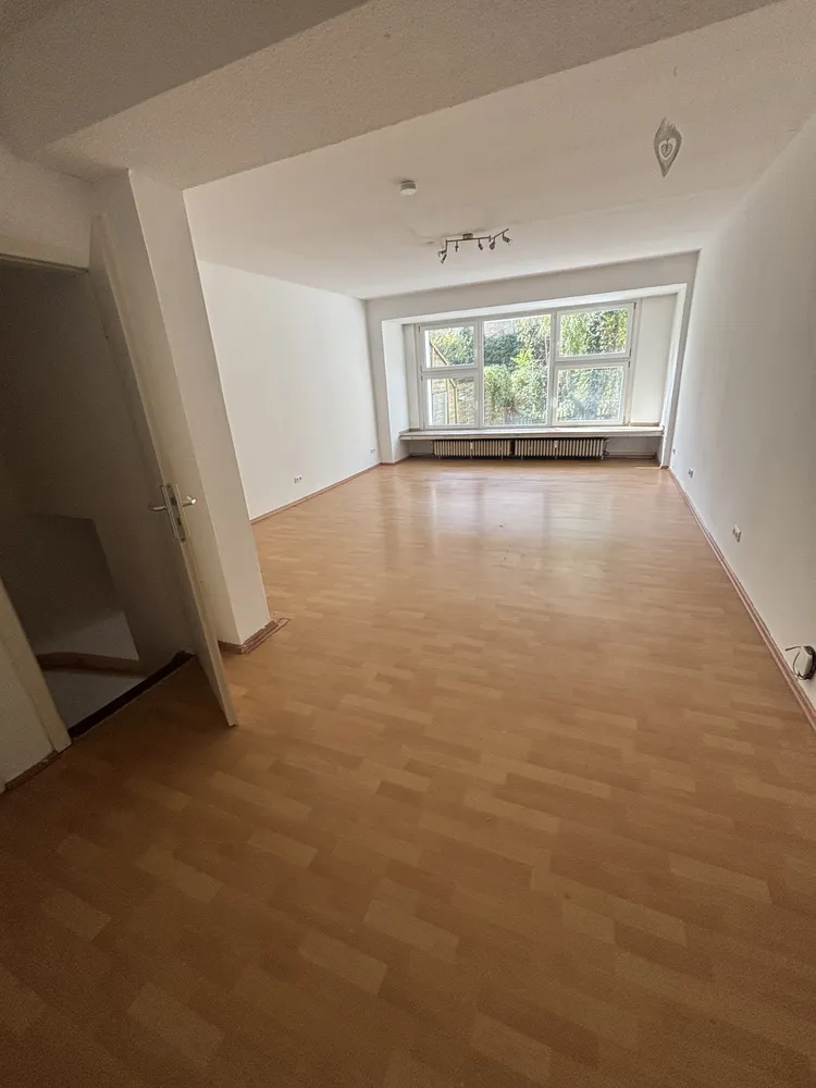 5 Zimmer Wohnung mit 125 m² in Oberhausen – Bild 2