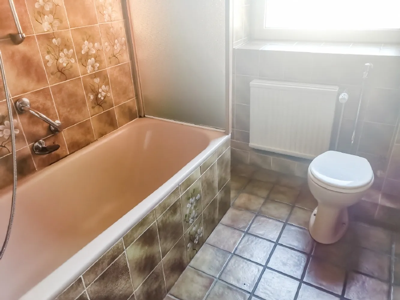 2 Zimmer Wohnung mit 75 m² in Düsseldorf – Bild 4