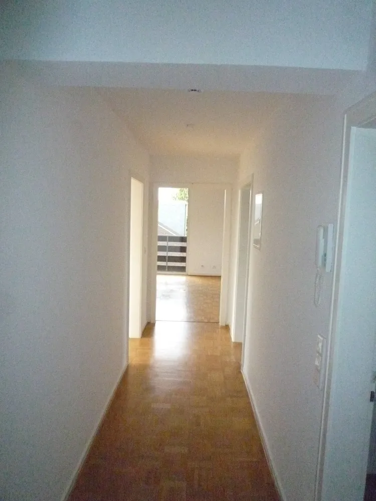 4 Zimmer Wohnung mit 100 m² in Düsseldorf – Bild 10