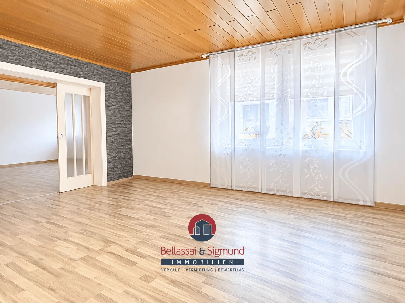 2 room apartment with 80 m² in Wuppertal – Photo 12
