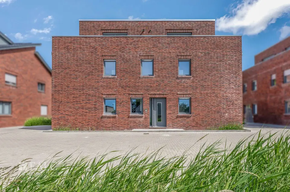 4 Zimmer Wohnung mit 114 m² in Emden – Bild 1