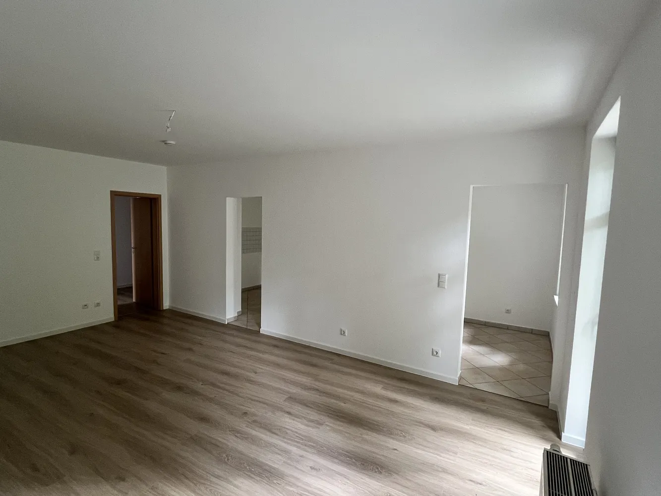 3 Zimmer Wohnung mit 80 m² in Altenburg – Bild 10