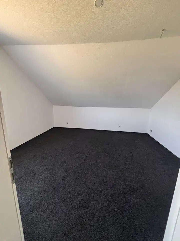 4 Zimmer Wohnung mit 120 m² in Rees – Bild 1