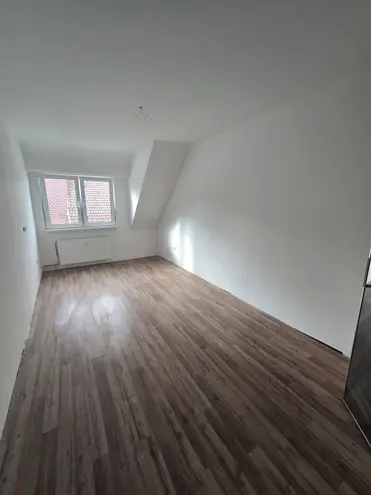 4 Zimmer Wohnung mit 105 m² in Mannheim – Bild 2