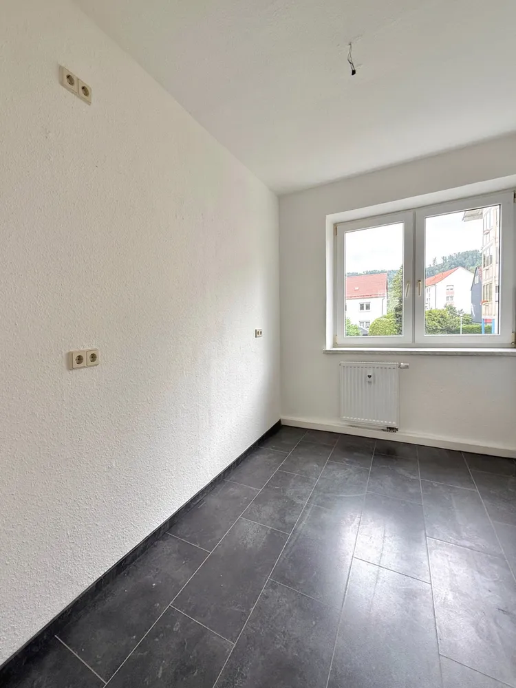 3 Zimmer Wohnung mit 65 m² in Suhl – Bild 6