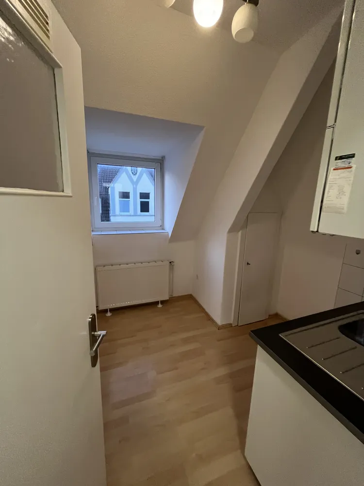 1 room apartment with 35 m² in Hanover – Photo 2