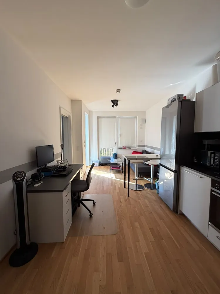 2 room apartment with 40 m² in Berlin – Photo 1