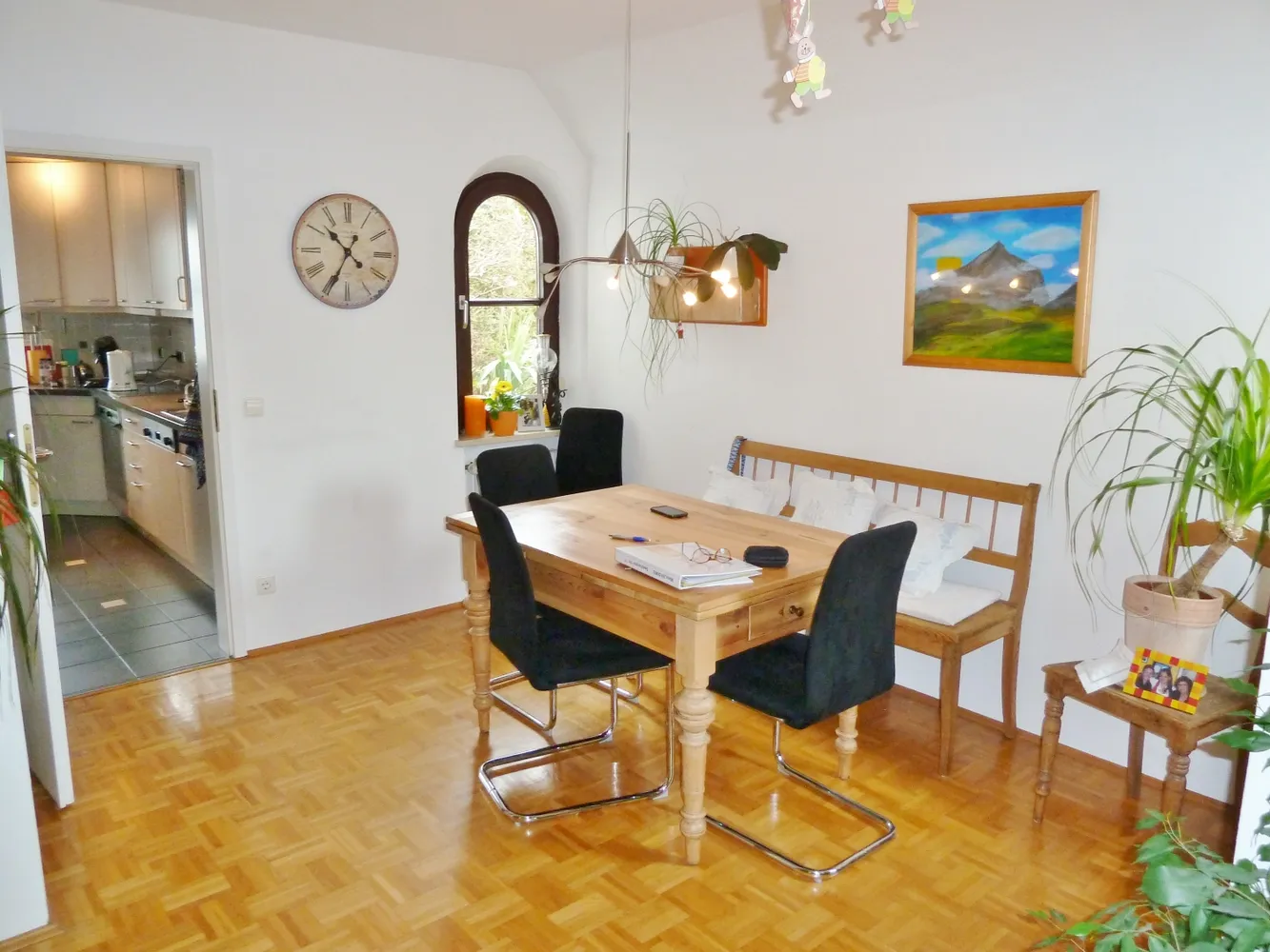 3 Zimmer Wohnung mit 80 m² in München – Bild 2