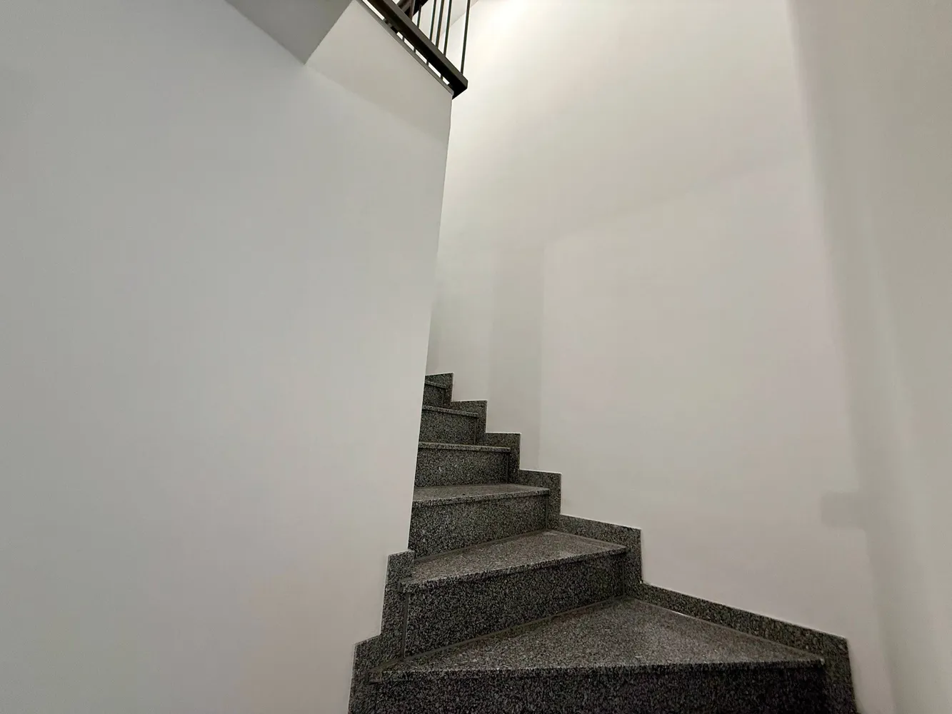3 room apartment with 107 m² in Cologne – Photo 3