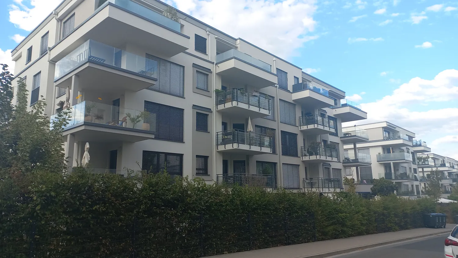 3 Zimmer Wohnung mit 94 m² in Wiesbaden – Bild 1