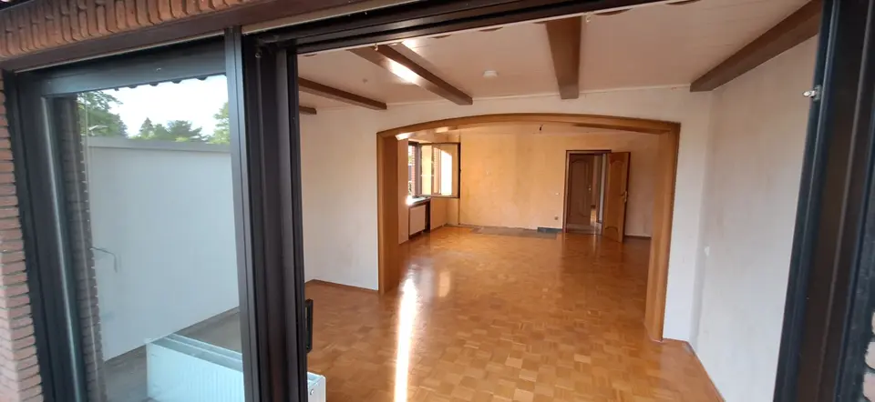 4 Zimmer Wohnung mit 110 m² in Oberhausen – Bild 1