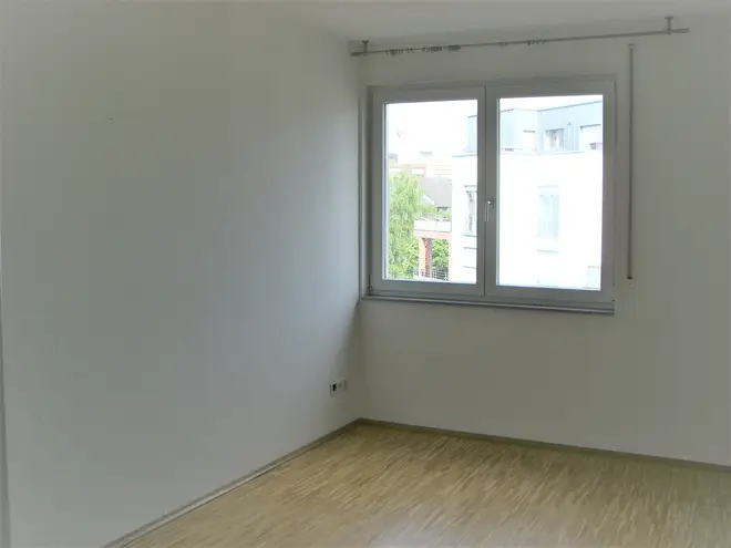 4 Zimmer Wohnung mit 93 m² in Düsseldorf – Bild 7