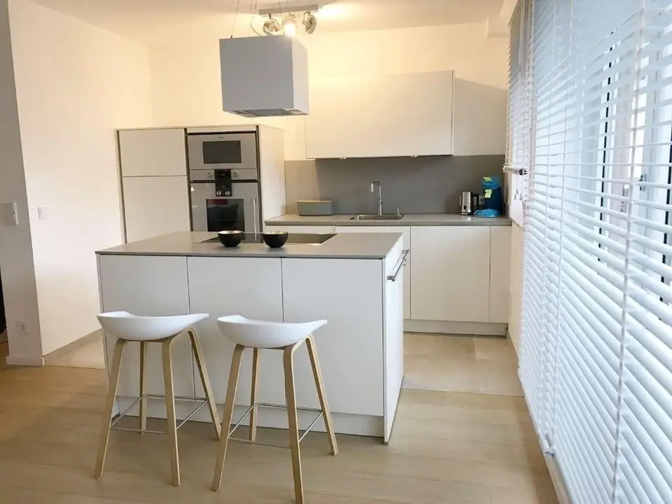 4 Zimmer Wohnung mit 112 m² in Düsseldorf – Bild 6