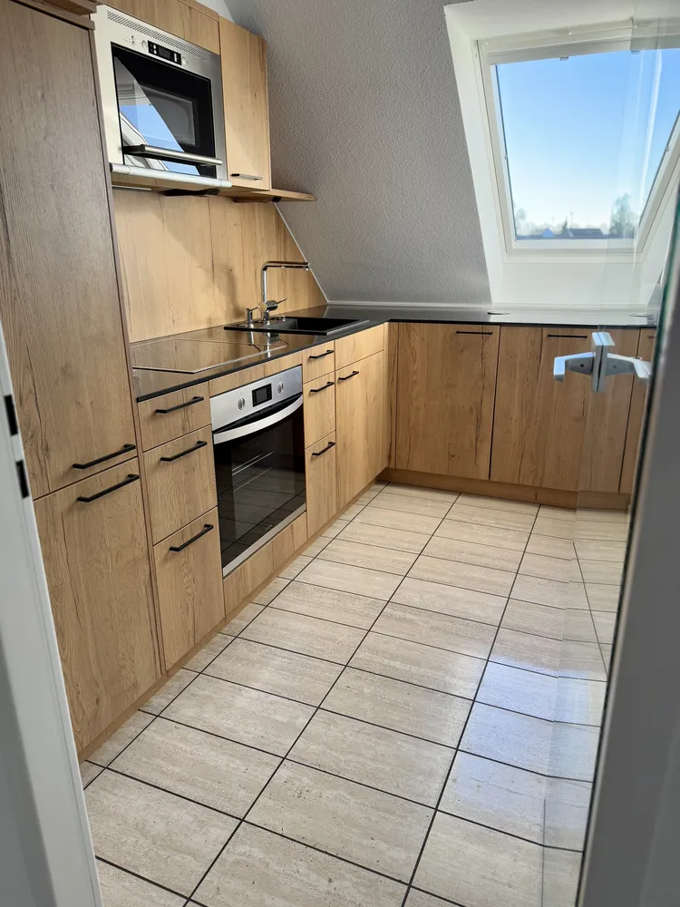 4 Zimmer Wohnung mit 69 m² in Krefeld – Bild 2